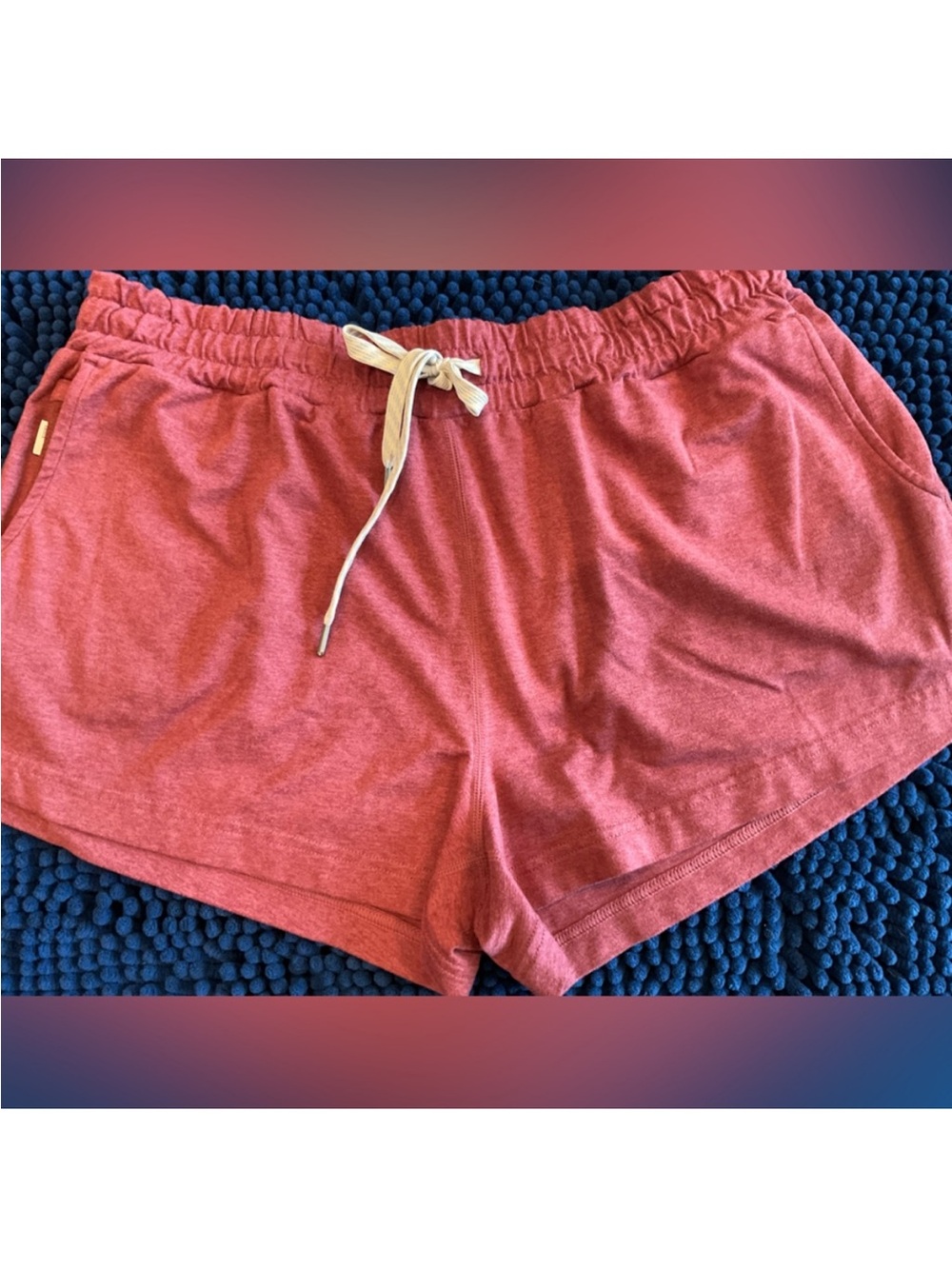 Vuori halo performance shorts Large